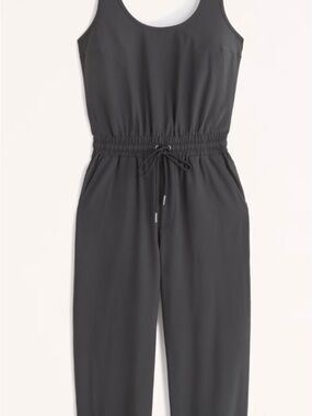 Abercrombie & Fitch Sleeveless Drawstring Waist Jumpsuit - Charcoal Gray